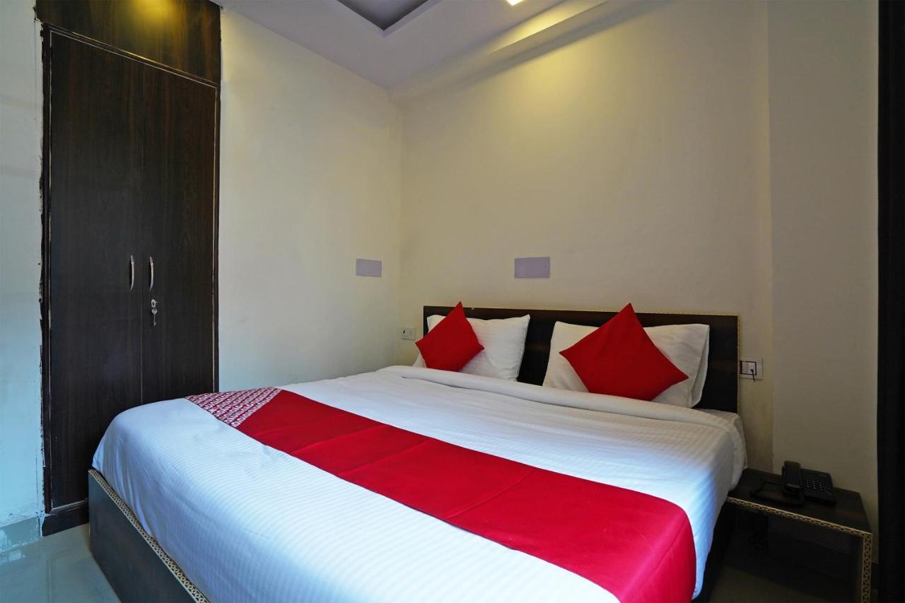 Hotel O Kanak Palace Nowe Delhi Zewnętrze zdjęcie