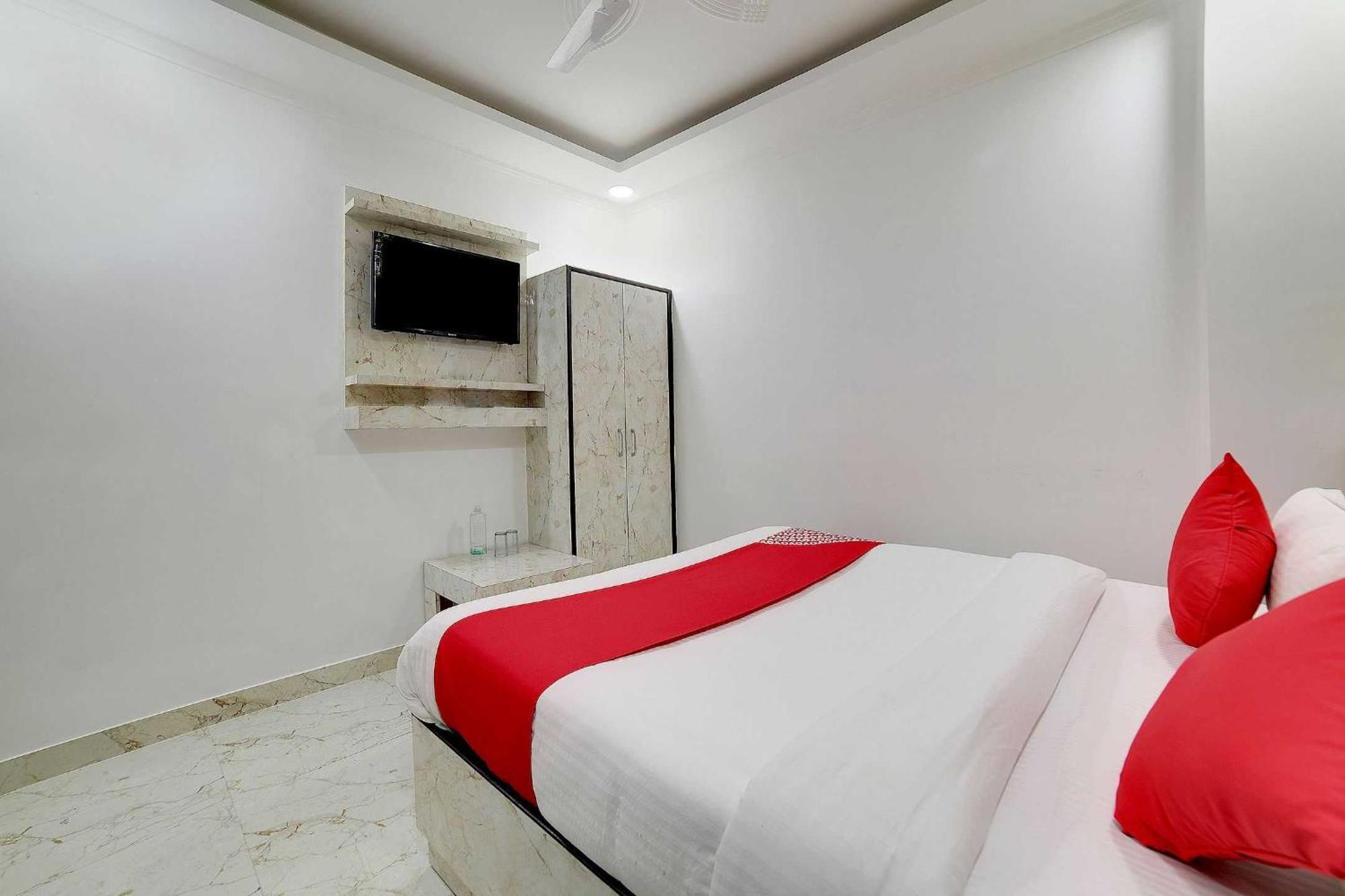 Hotel O Kanak Palace Nowe Delhi Zewnętrze zdjęcie