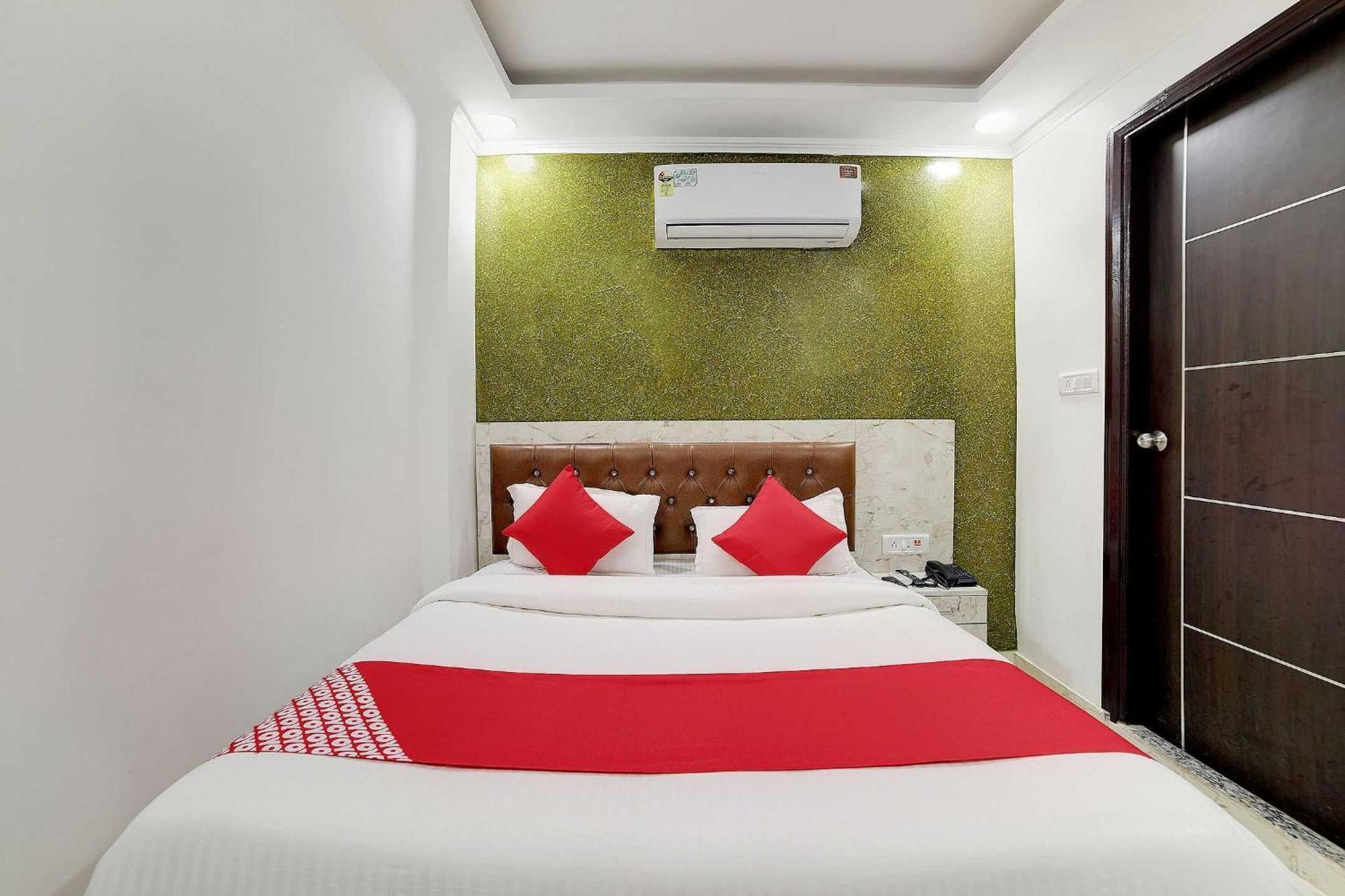 Hotel O Kanak Palace Nowe Delhi Zewnętrze zdjęcie